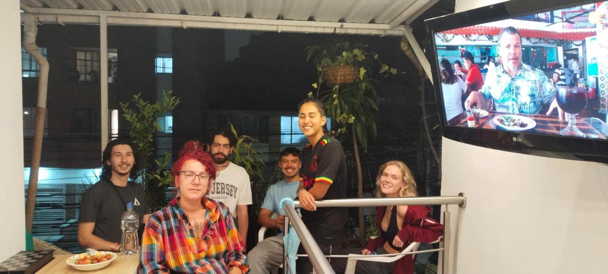 Hostel Metro Floresta Alojamiento Medellín Esterno foto